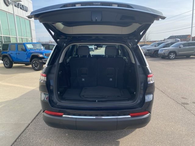 Certified 2023 Jeep Grand Cherokee L Limited image 27
