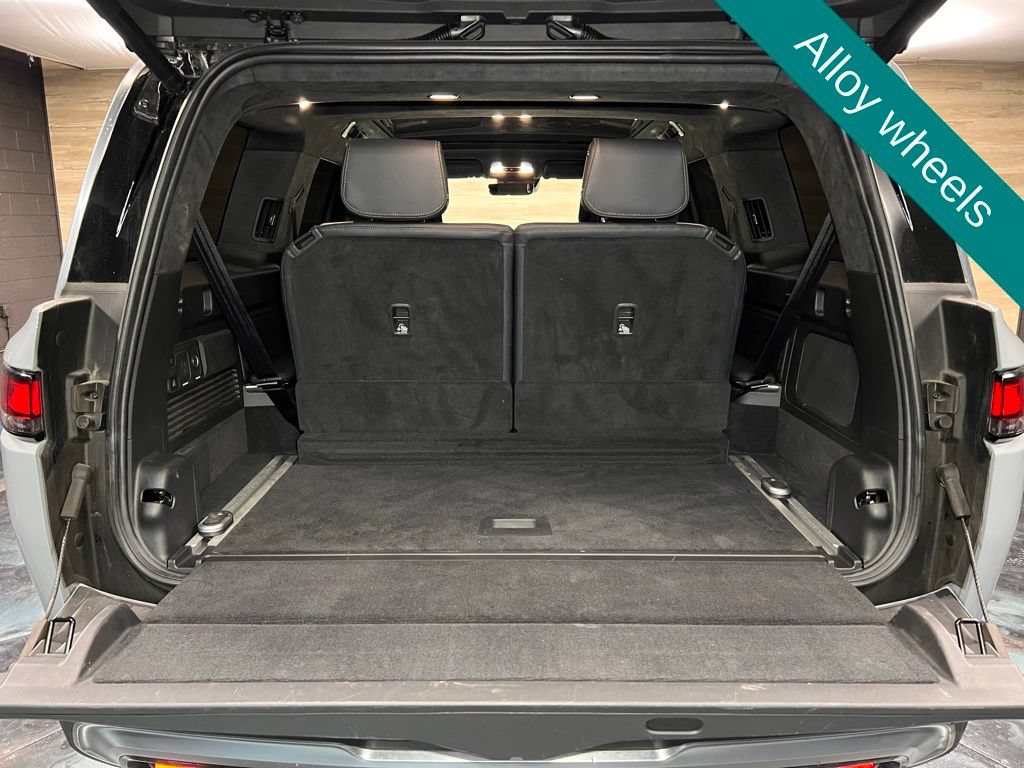 Used 2024 Rivian R1S Adventure AWD/4WD image 17