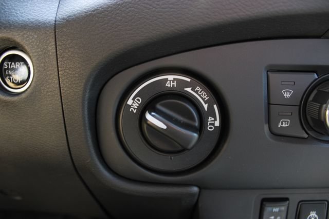 Used 2024 Nissan Frontier SL AWD/4WD image 24