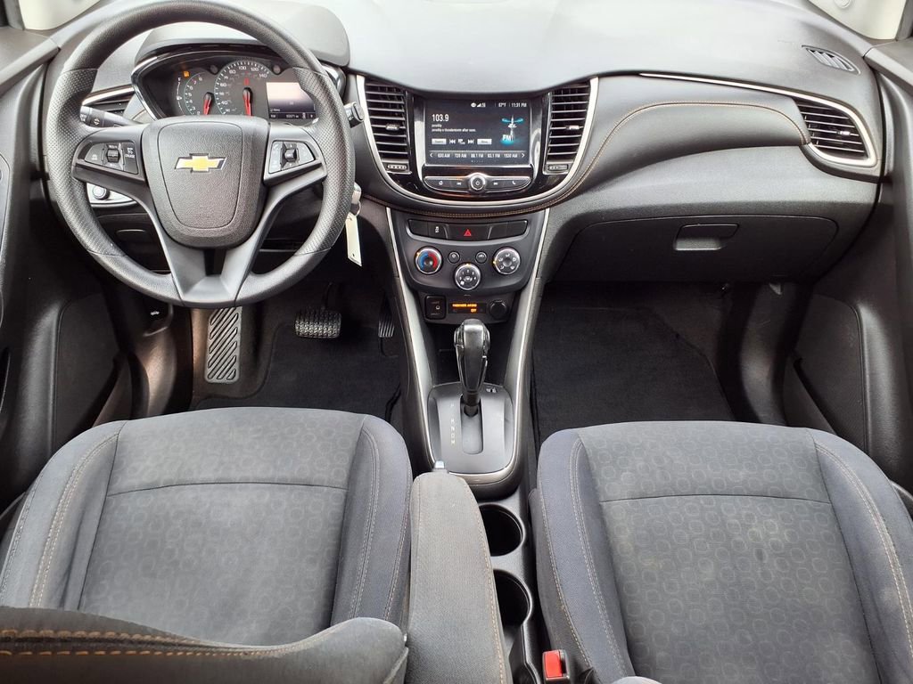Used 2017 Chevrolet Trax LS w/ Fleet Convenience Package image 8