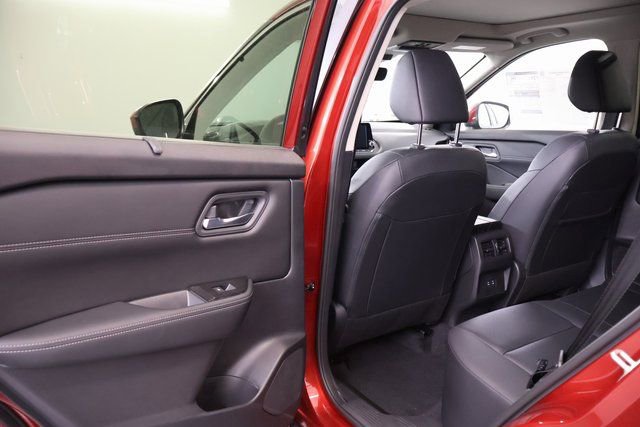 New 2026 Nissan Rogue SV image 23