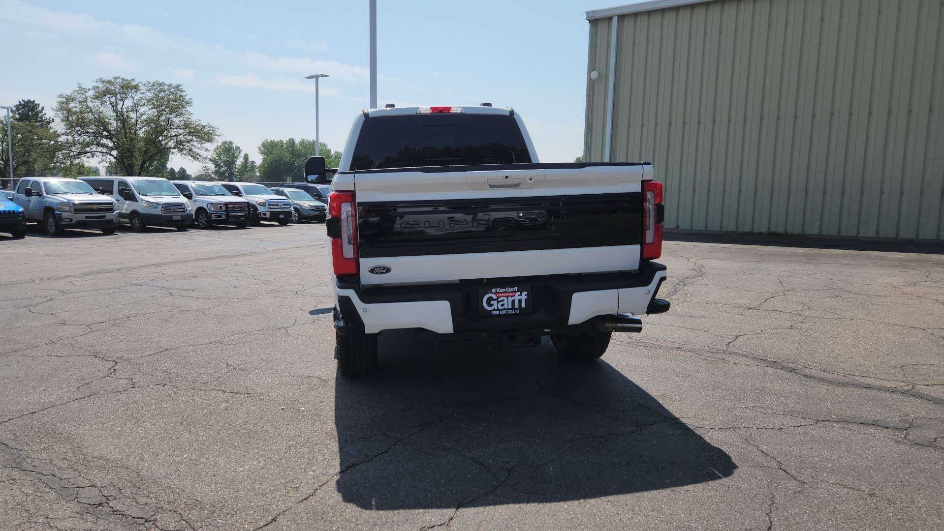 Certified 2025 Ford F350 Platinum w/ FX4 Off-Road Package AWD/4WD image 8