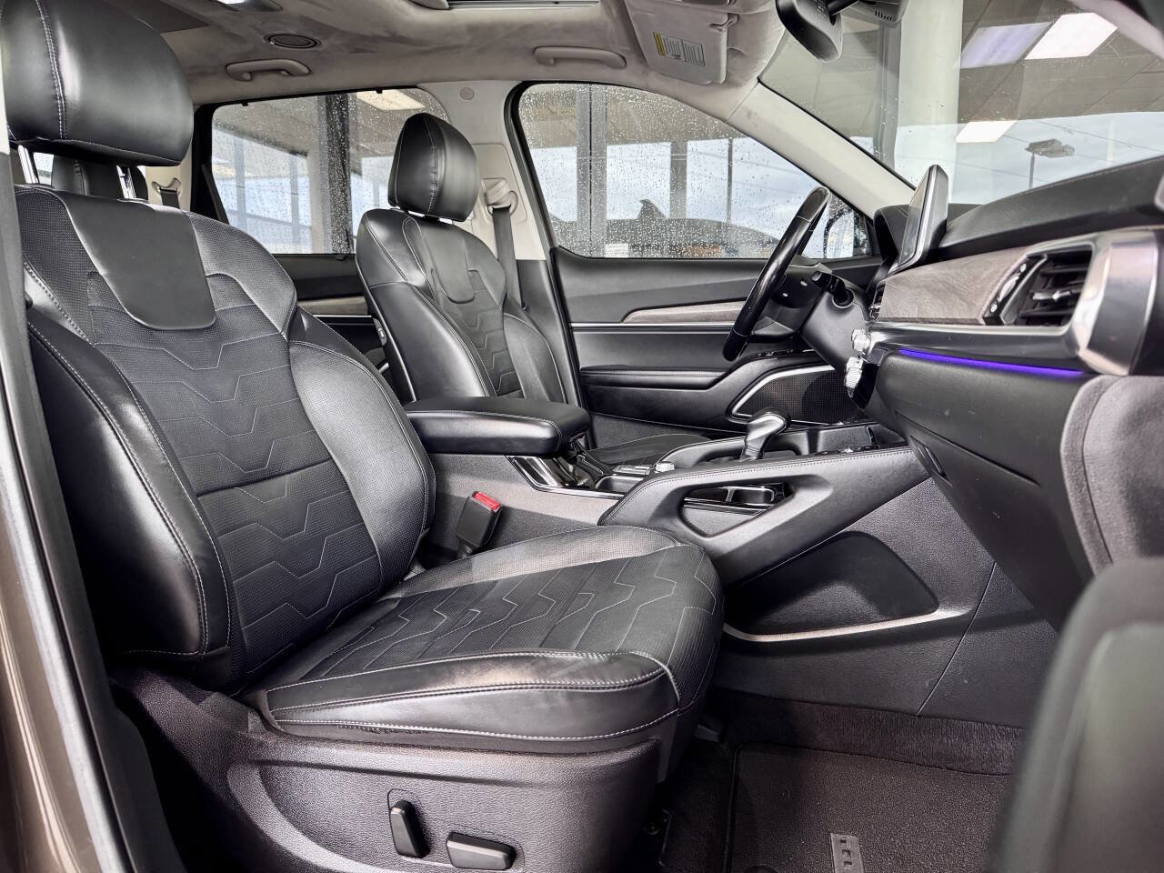 Used 2021 Kia Telluride SX w/ SX Prestige Package image 17