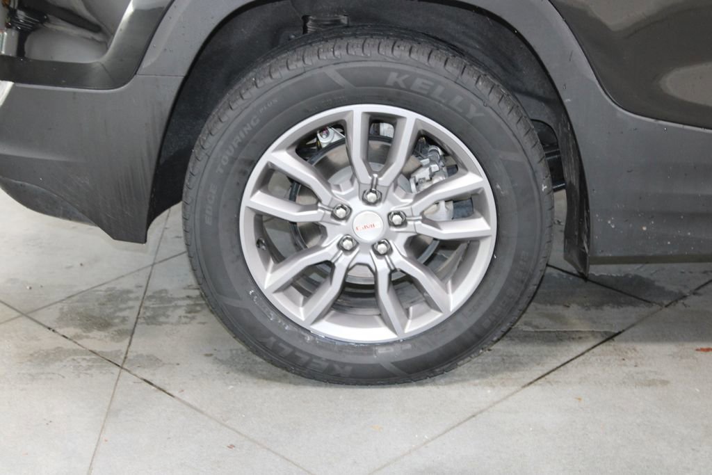 Used 2024 GMC Terrain SLT image 14