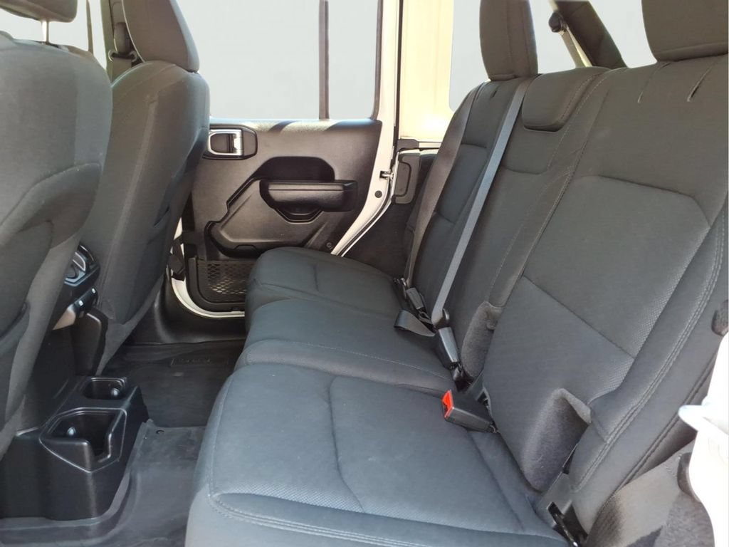 Used 2022 Jeep Wrangler Unlimited Sport AWD/4WD image 22