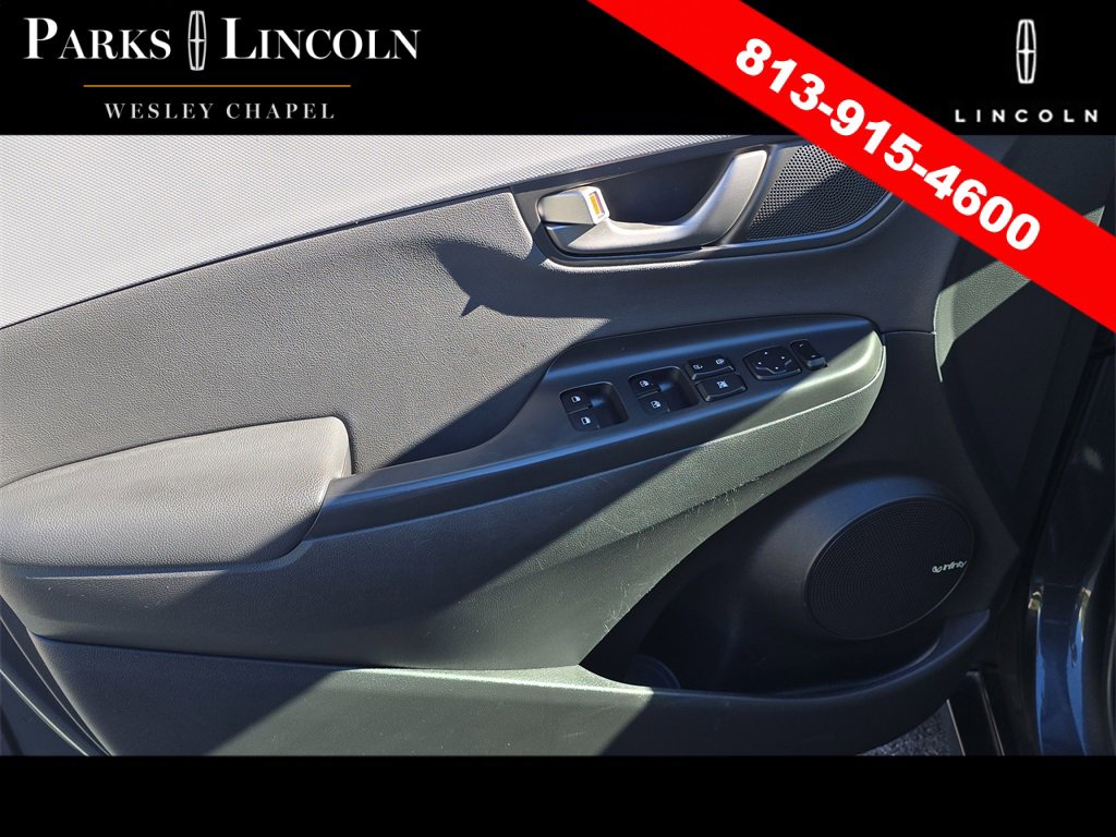 Used 2020 Hyundai Kona Limited w/ Cargo Package image 15