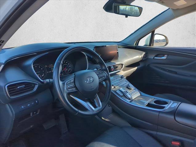 Used 2023 Hyundai Santa Fe SEL image 7