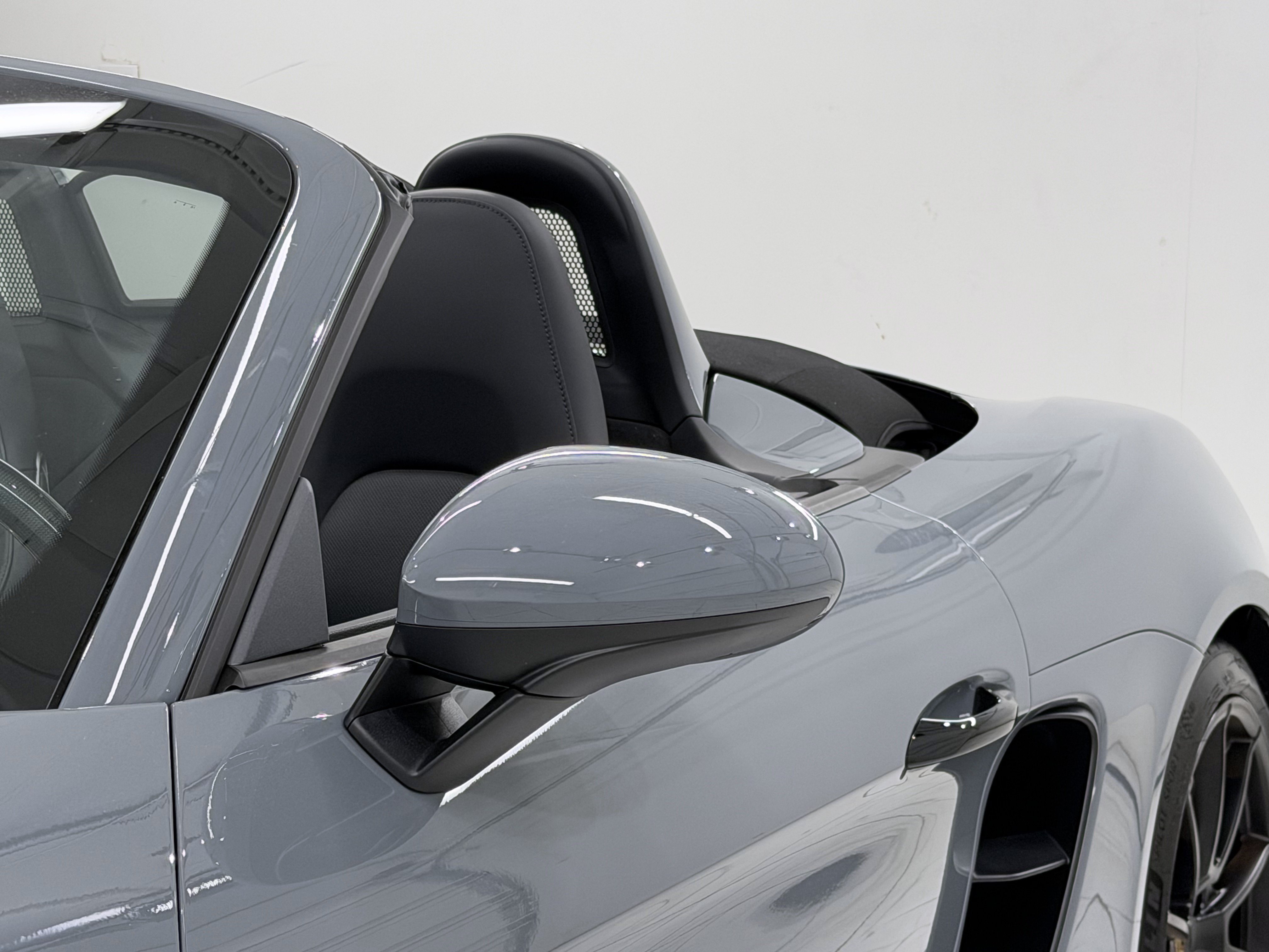 Used 2024 Porsche 718 Boxster GTS RWD image 22