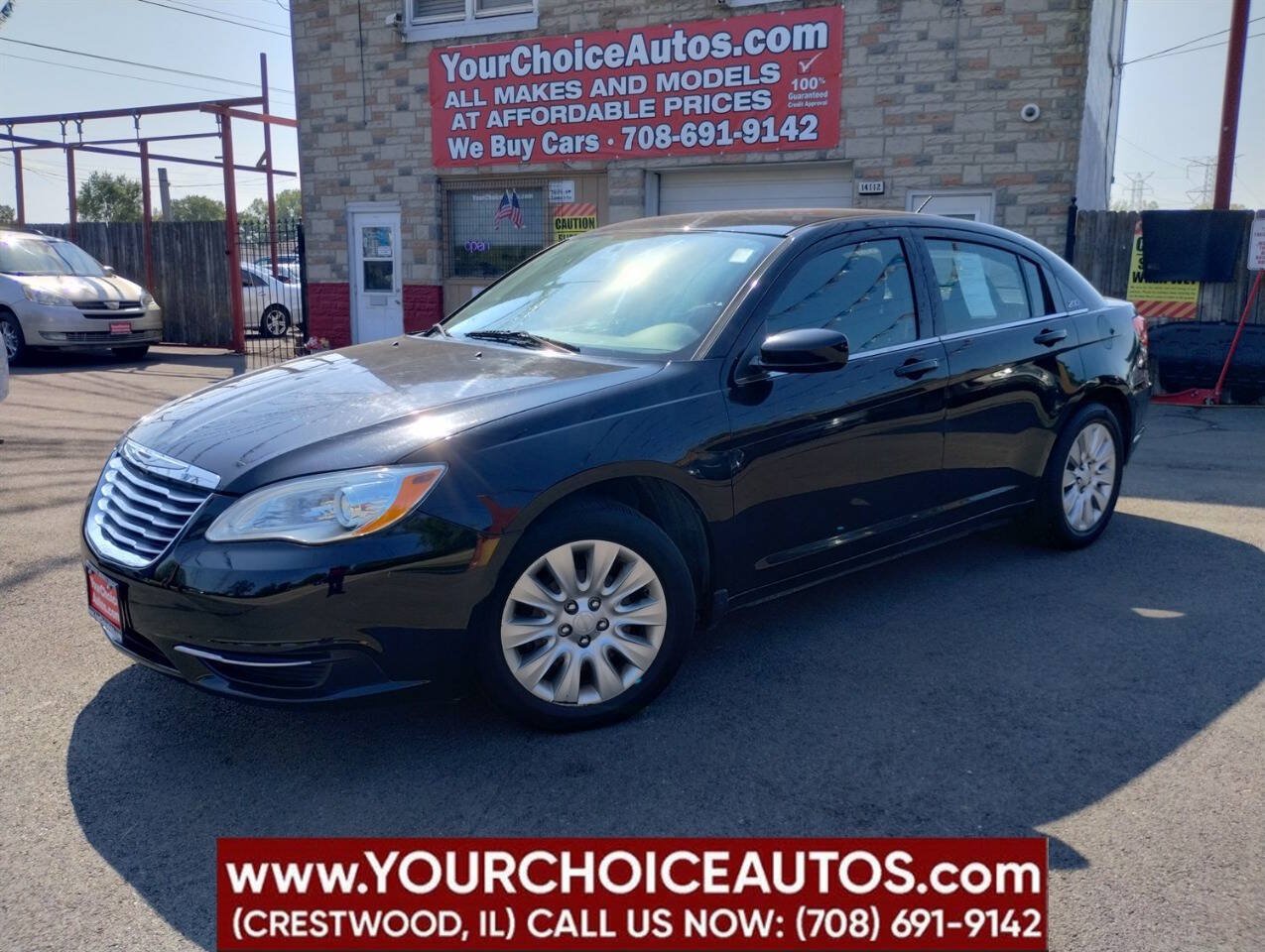 Used 2014 Chrysler 200 LX FWD image 1
