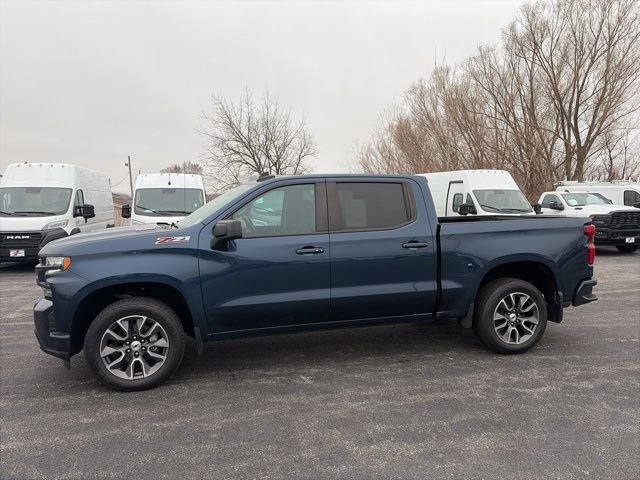 Used 2021 Chevrolet Silverado 1500 RST image 2