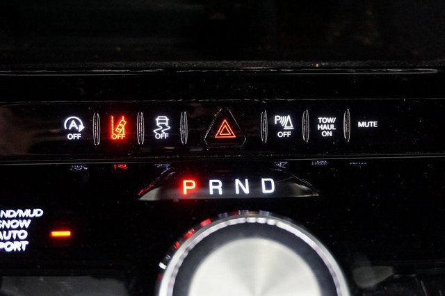 Used 2023 Jeep Wagoneer Series II image 23