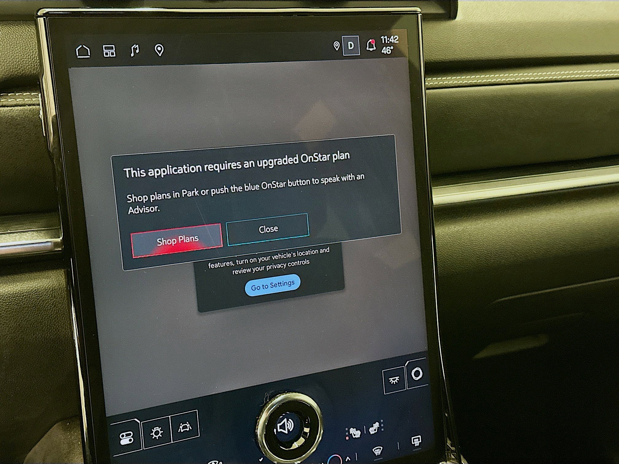 Used 2025 GMC Terrain Elevation image 22