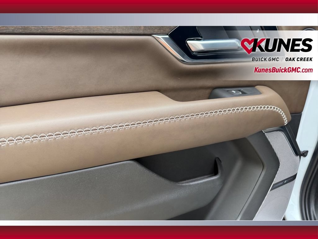 Used 2026 GMC Yukon XL Denali Ultimate AWD/4WD image 32