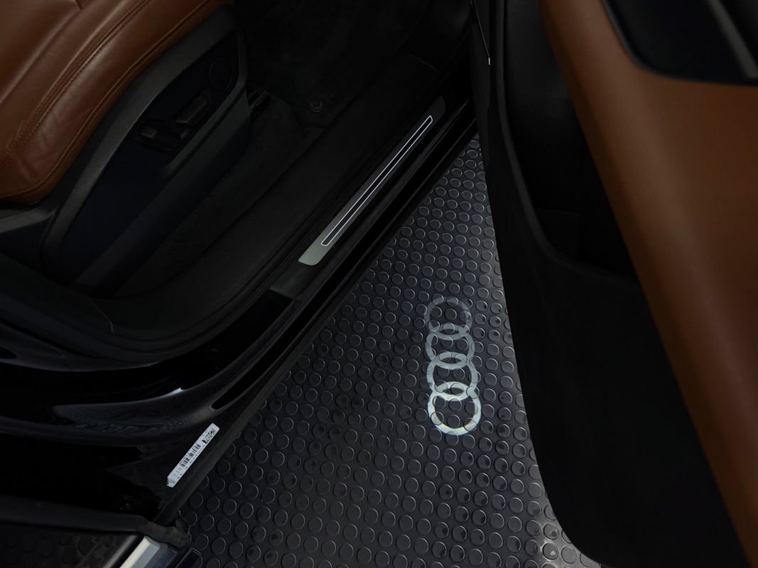 Used 2020 Audi Q7 3.0T Premium Plus w/ Premium Plus Package AWD/4WD image 35