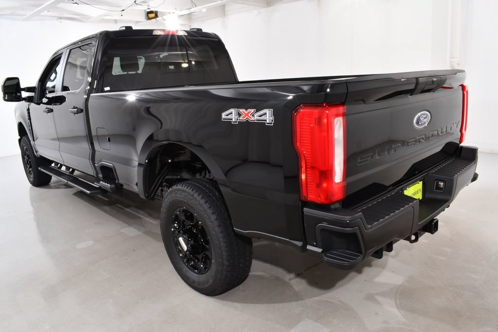 New 2026 Ford F350 XL w/ STX Appearance Package AWD/4WD image 15