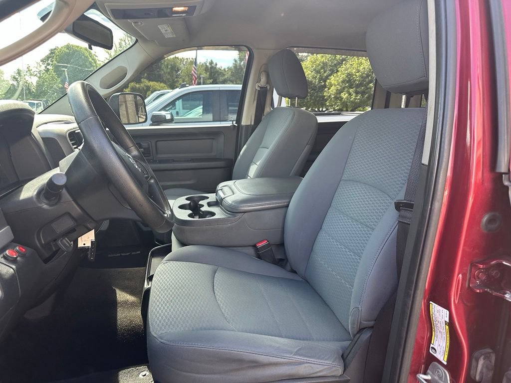 Used 2014 RAM 2500 Tradesman w/ Chrome Appearance Group AWD/4WD image 18