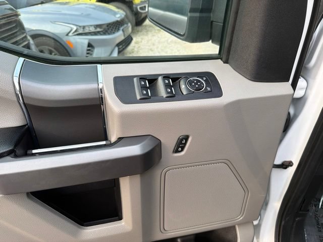 Used 2019 Ford F150 XLT w/ Equipment Group 302A Luxury AWD/4WD image 20