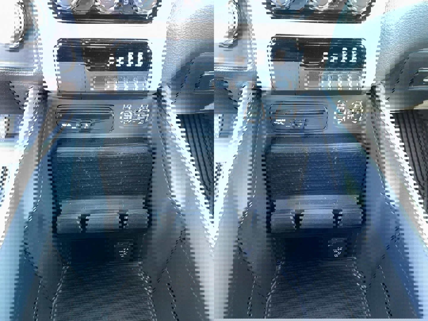 Used 2019 RAM 1500 Laramie w/ Sport Appearance Package image 21