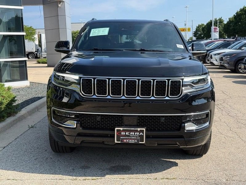 Used 2024 Jeep Wagoneer 4WD w/ Premium Group I image 8