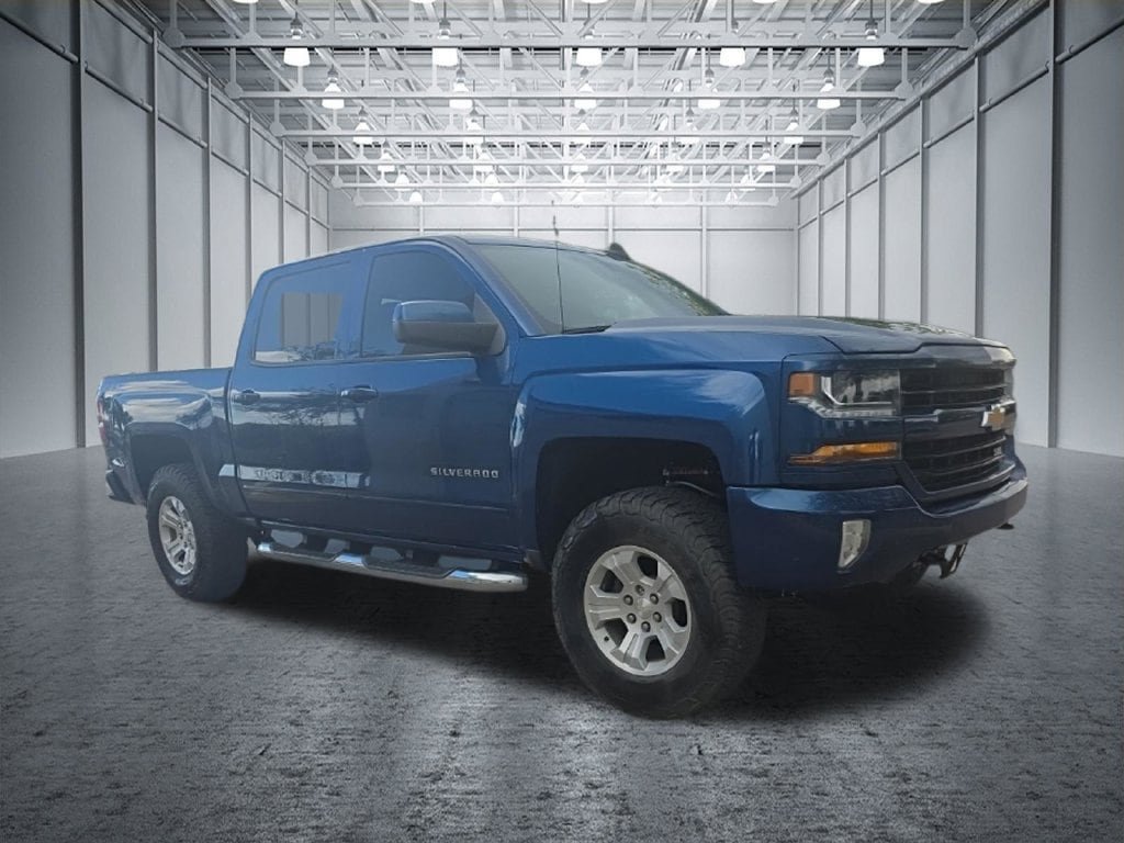 Used 2018 Chevrolet Silverado 1500 LT w/ All Star Edition AWD/4WD image 12