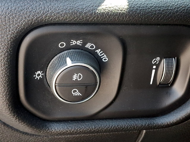 Used 2022 RAM 1500 Big Horn AWD/4WD image 25