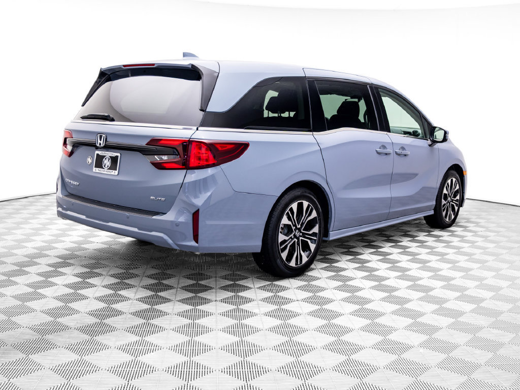 Used 2026 Honda Odyssey Elite image 7
