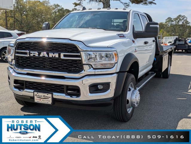 New 2024 RAM 4500 Tradesman w/ Chrome Appearance Group AWD/4WD image 2
