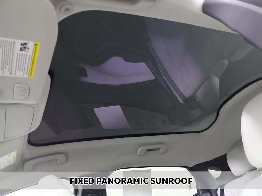 Used 2025 Ford Mustang Mach-E Premium image 4