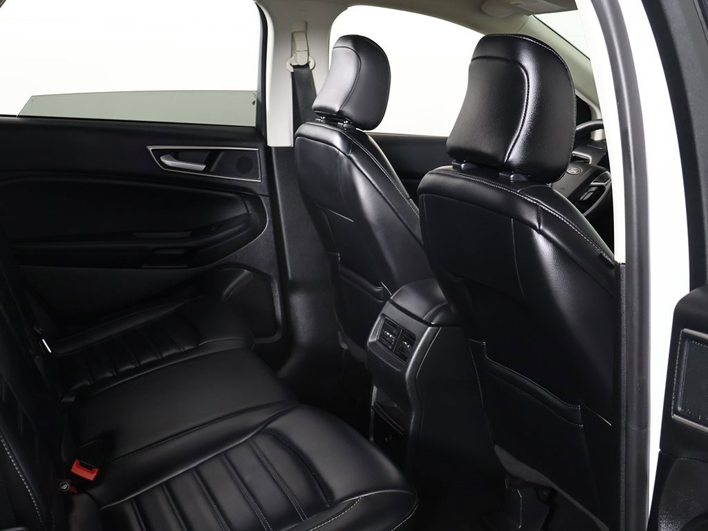 Used 2024 Ford Edge SEL image 26