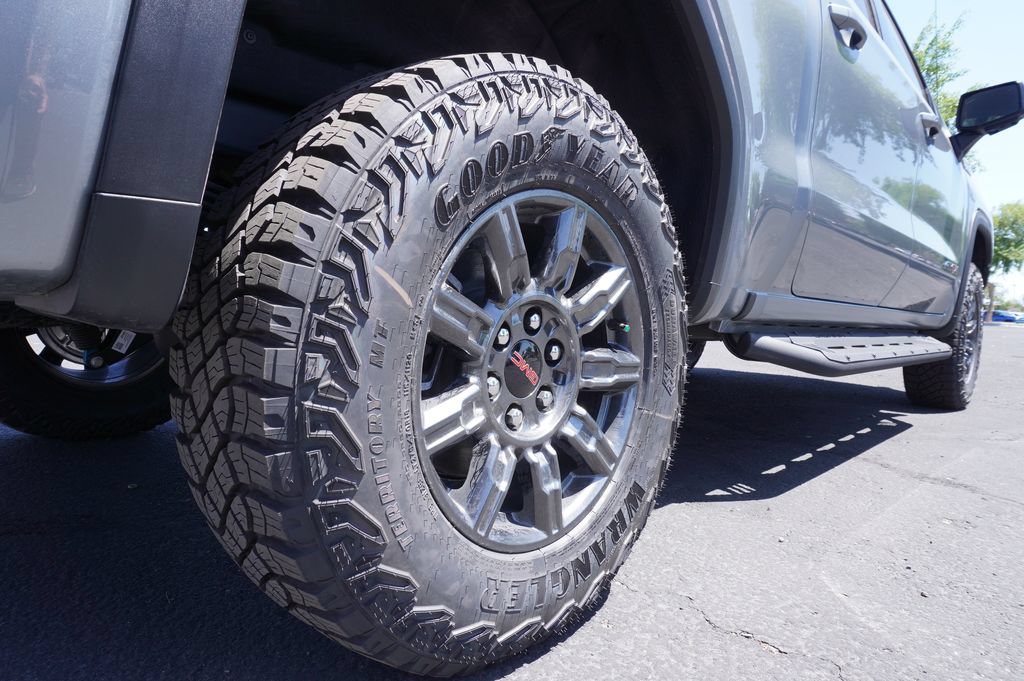 New 2026 GMC Sierra 1500 AT4X AWD/4WD image 7