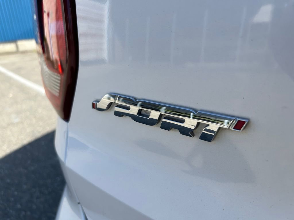 Used 2016 Ford Explorer Sport w/ Equipment Group 401A AWD/4WD image 36