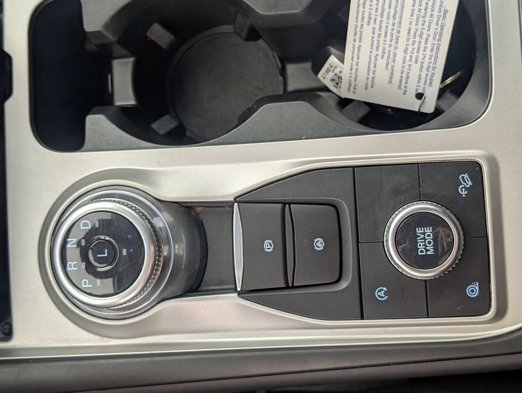 Used 2023 Ford Explorer XLT AWD/4WD image 23