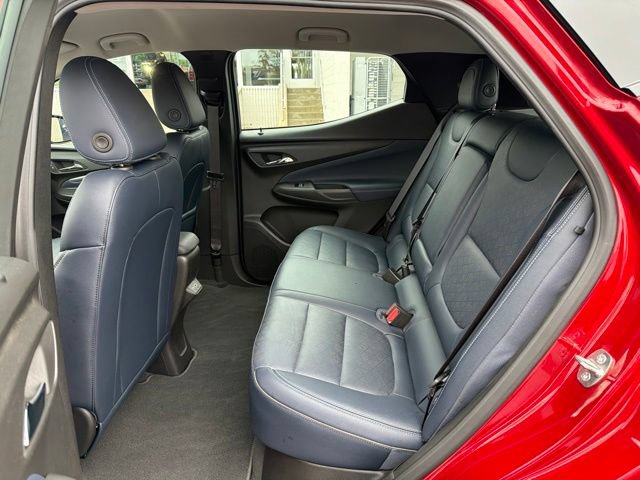 Certified 2023 Chevrolet Bolt EUV LT w/ Convenience Package FWD image 24