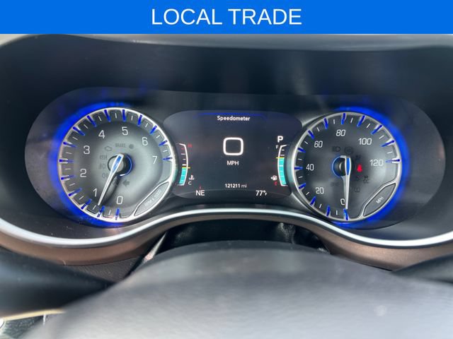Used 2018 Chrysler Pacifica Touring-L Plus w/ Advanced Safetytec Group FWD image 26