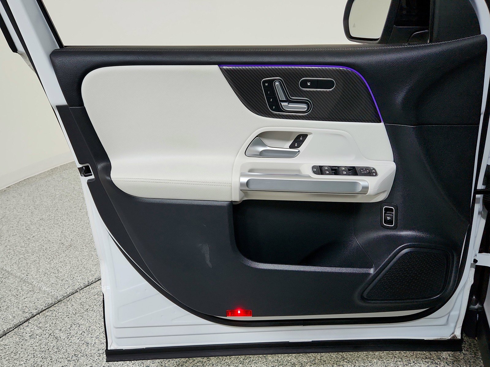 Certified 2022 Mercedes-Benz GLB 250 image 20