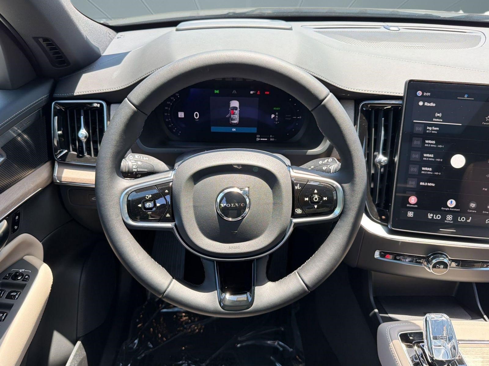 New 2026 Volvo XC90 T8 Ultra w/ Protection Package AWD/4WD image 25