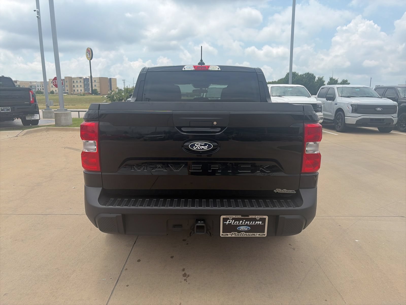 New 2026 Ford Maverick XLT w/ XLT Luxury Package FWD image 4