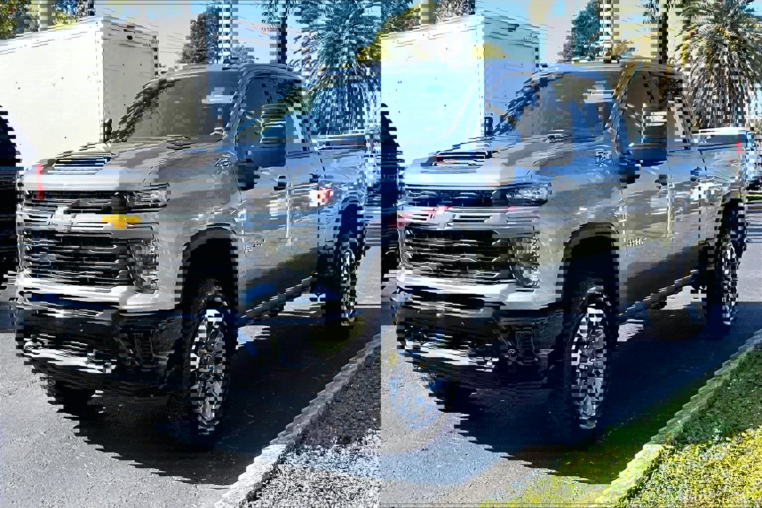 Certified 2025 Chevrolet Silverado 2500 Custom w/ Custom Value Package image 2