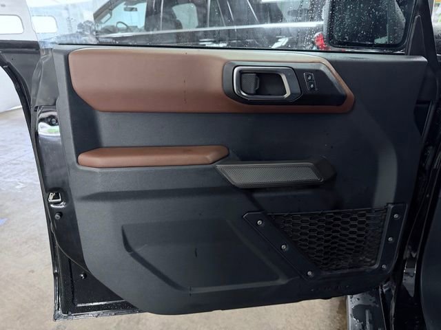 Used 2023 Ford Bronco Outer Banks AWD/4WD image 11