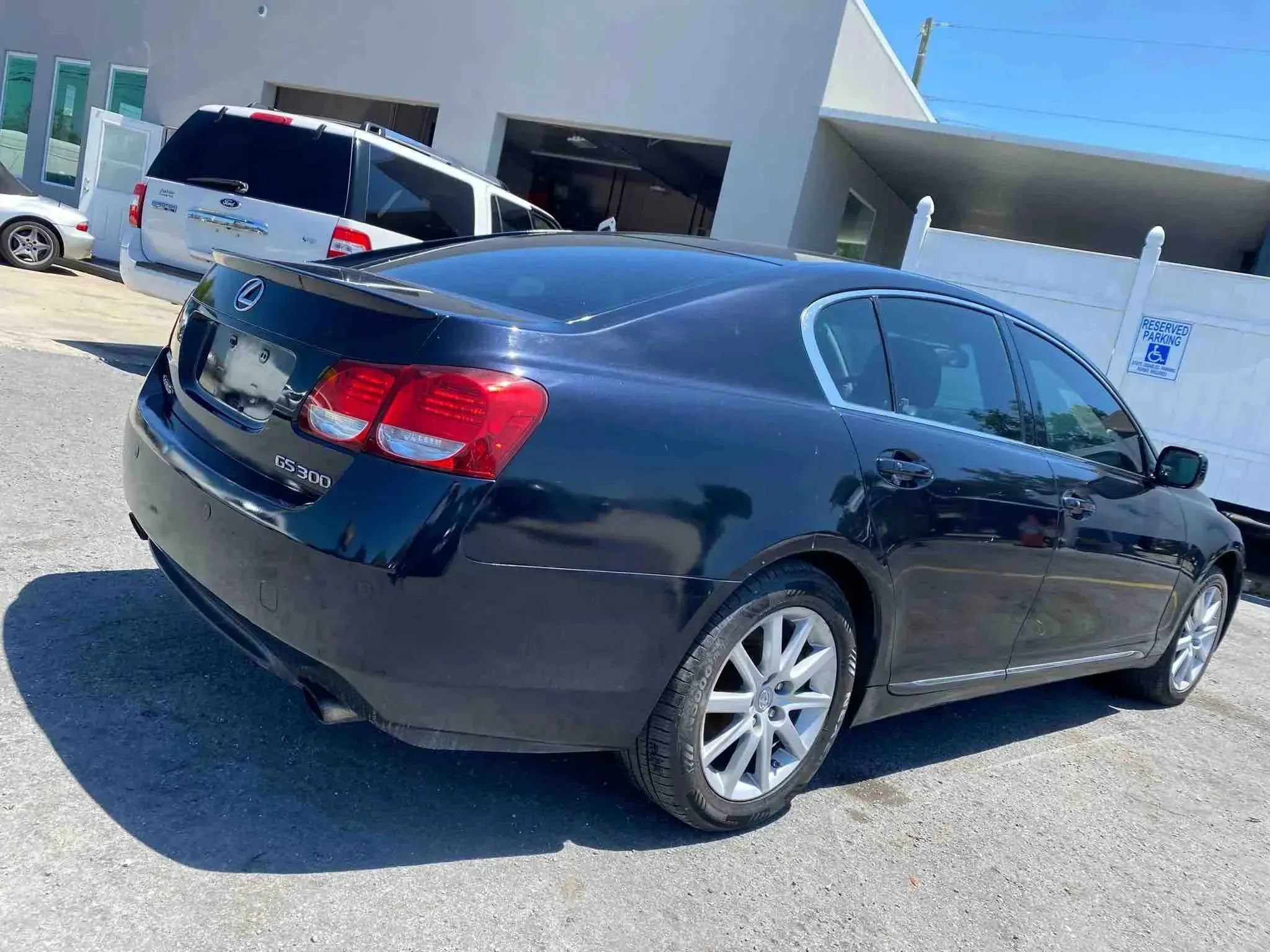 Used 2006 Lexus GS 300 AWD w/ Preferred Accessory Pkg image 4