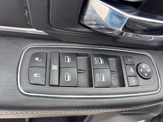 Used 2023 RAM 1500 Classic Warlock w/ Electronics Group AWD/4WD image 18