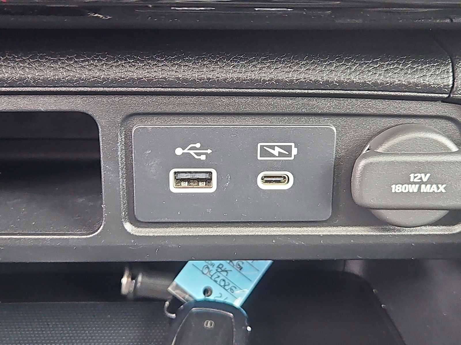 Used 2023 Honda Pilot Touring image 18