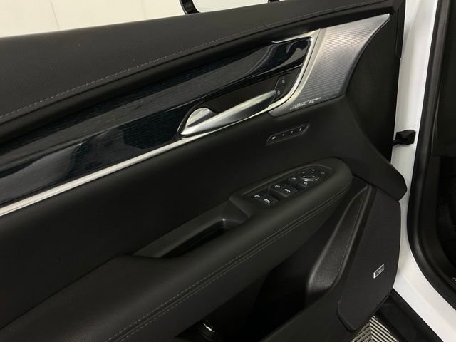 Used 2025 Cadillac XT5 Premium Luxury w/ Technology Package AWD/4WD image 25