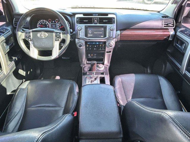 Used 2018 Toyota 4Runner Limited AWD/4WD image 4