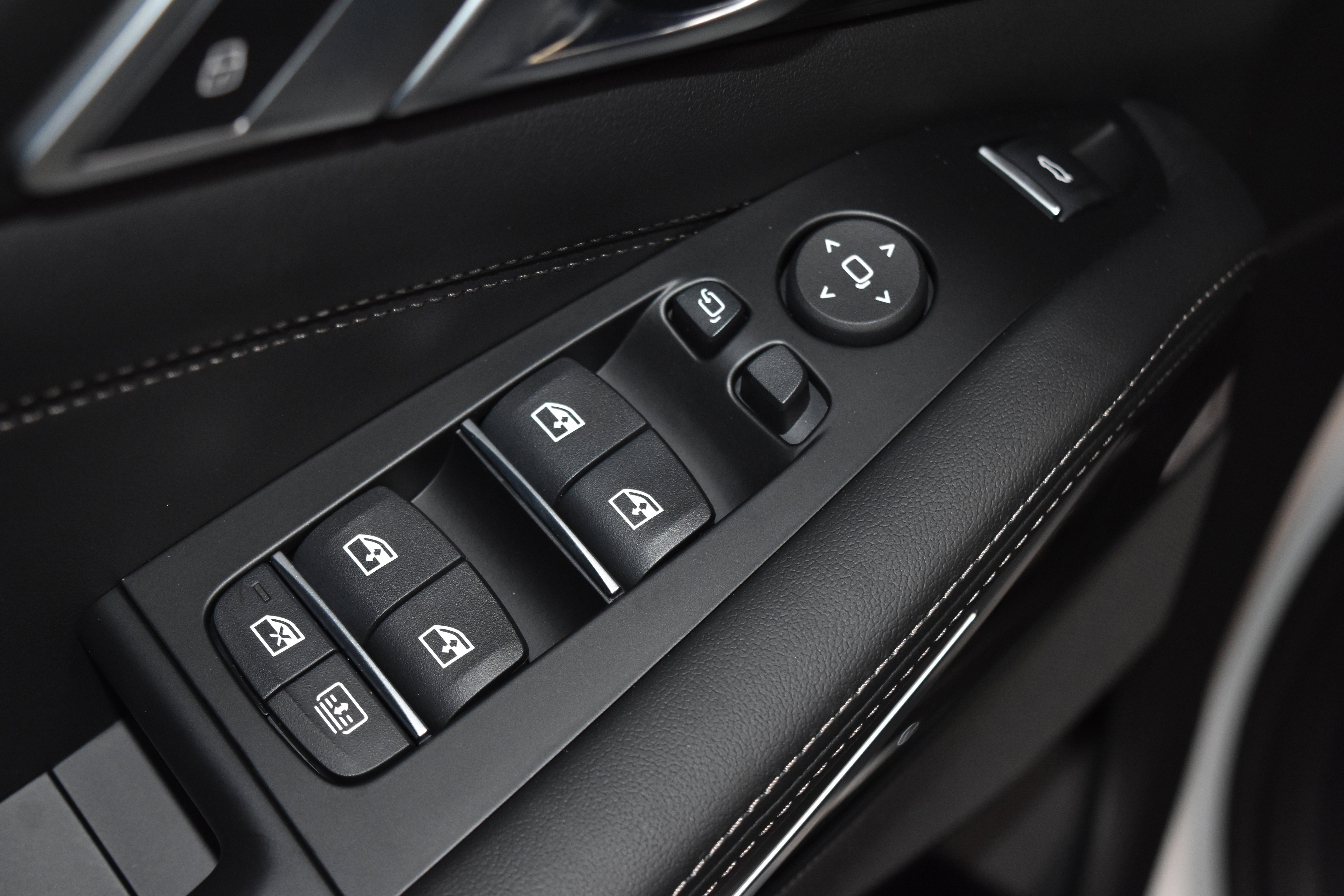 New 2026 BMW X7 M60i image 5