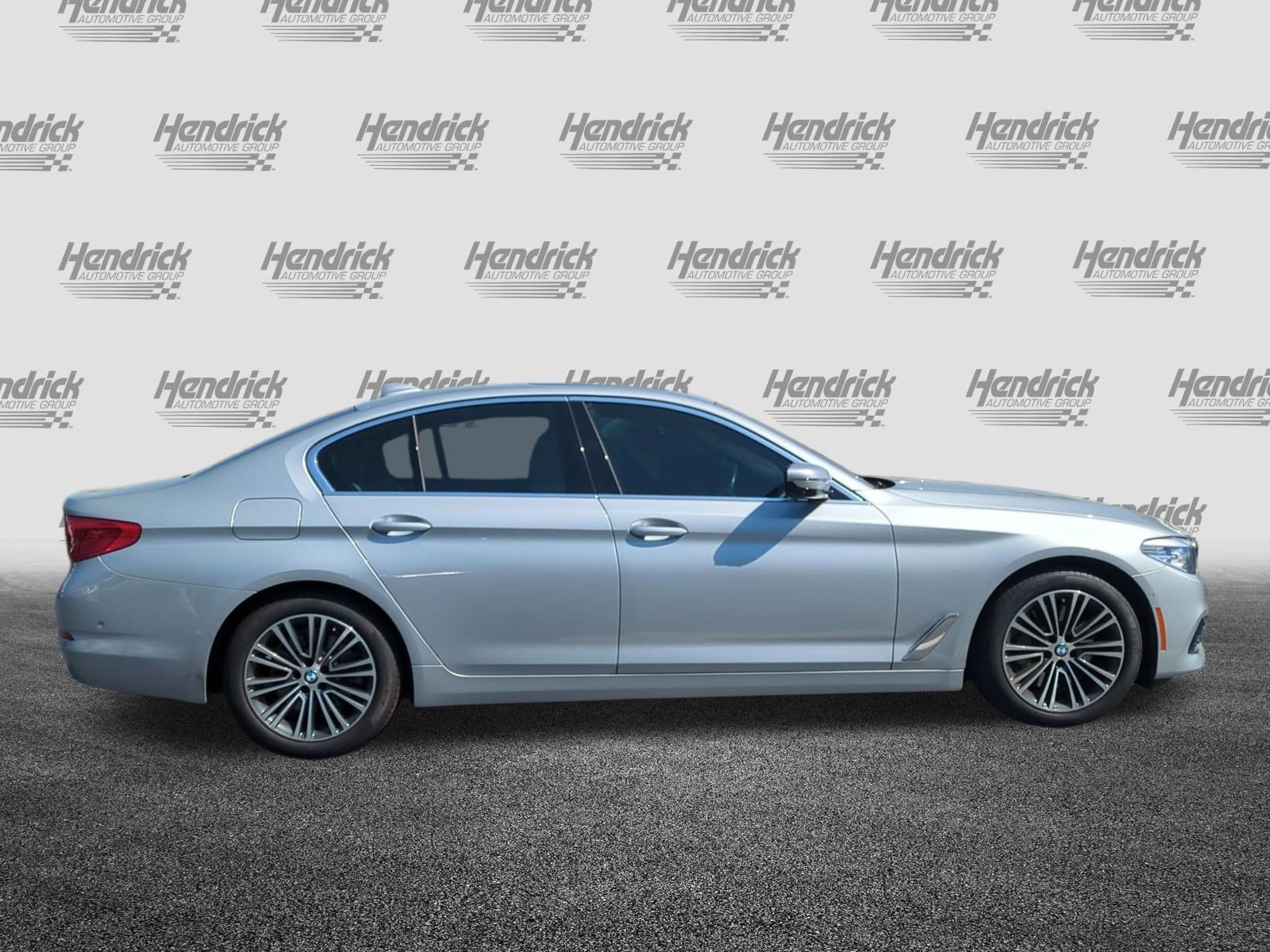 Used 2019 BMW 530i w/ Convenience Package image 11