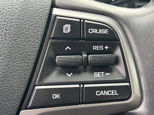 Used 2018 Hyundai Elantra Value Edition FWD image 13