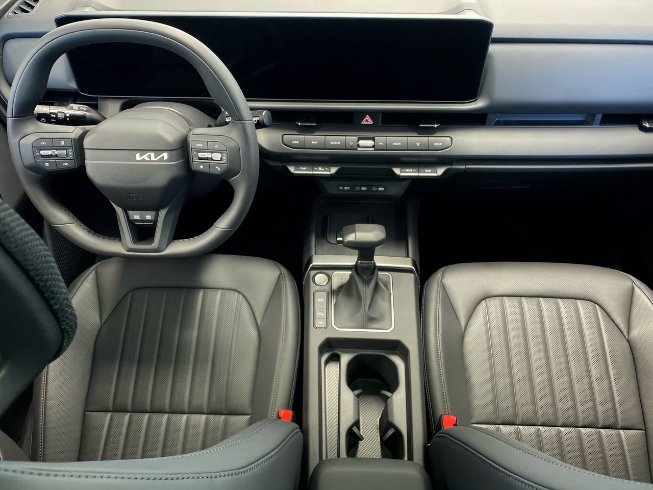 New 2027 Kia Seltos X-Line S w/ X-Line S Premium Package AWD/4WD image 32