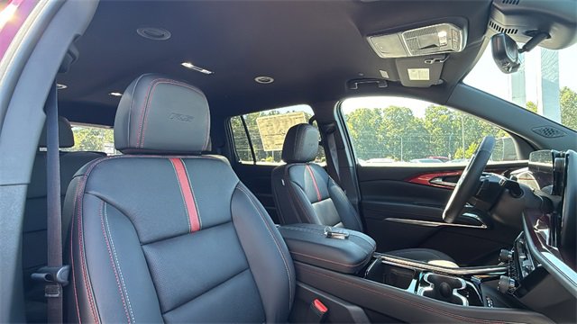 New 2026 Chevrolet Traverse RS w/ LPO, Floor Liner Package image 29