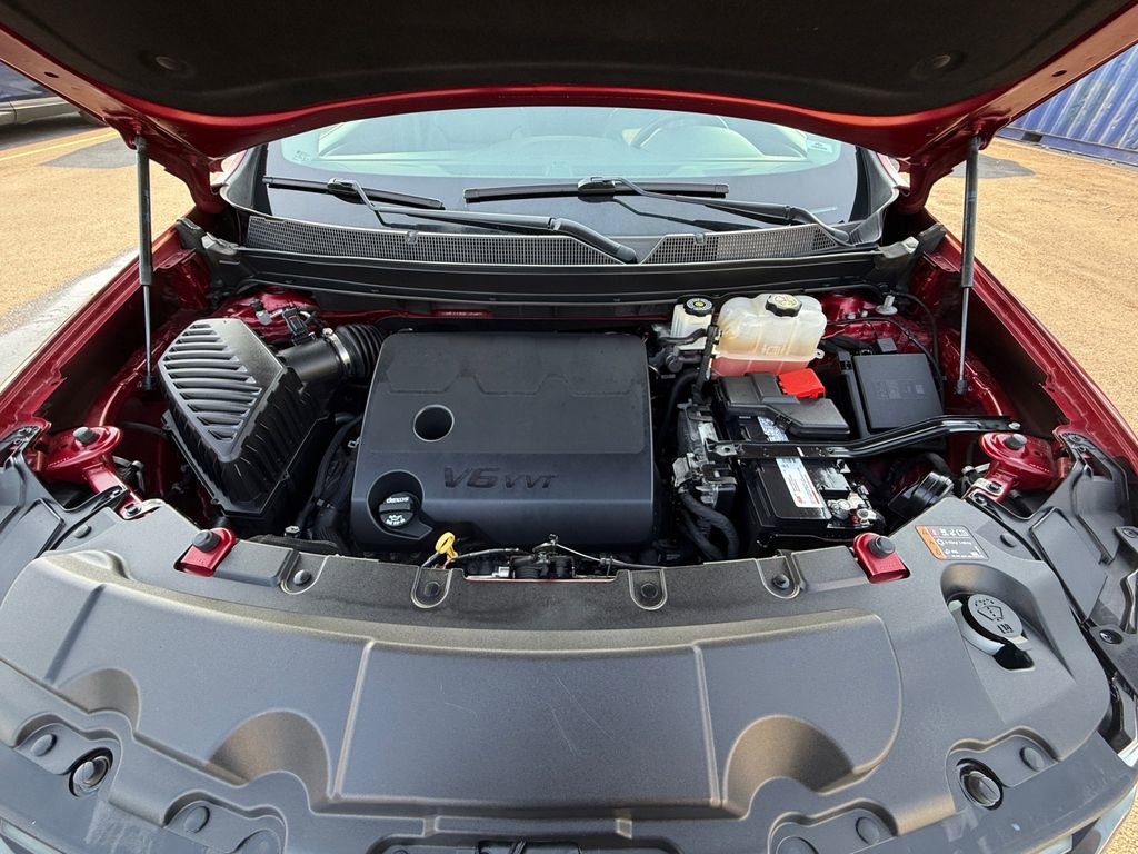 Used 2021 Chevrolet Traverse RS image 30